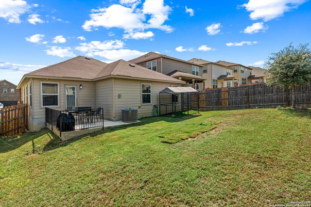 11221 Amberina, San Antonio, TX 78245