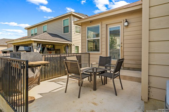 11221 Amberina, San Antonio, TX 78245