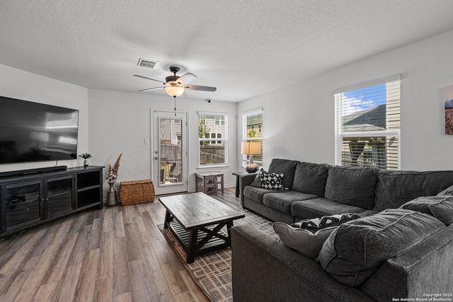 11221 Amberina, San Antonio, TX 78245