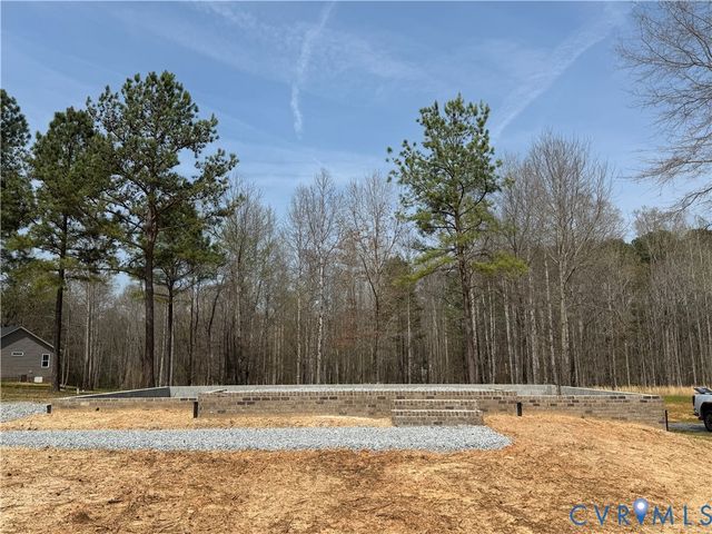 443 Raleigh Ave, South Hill, VA 23970