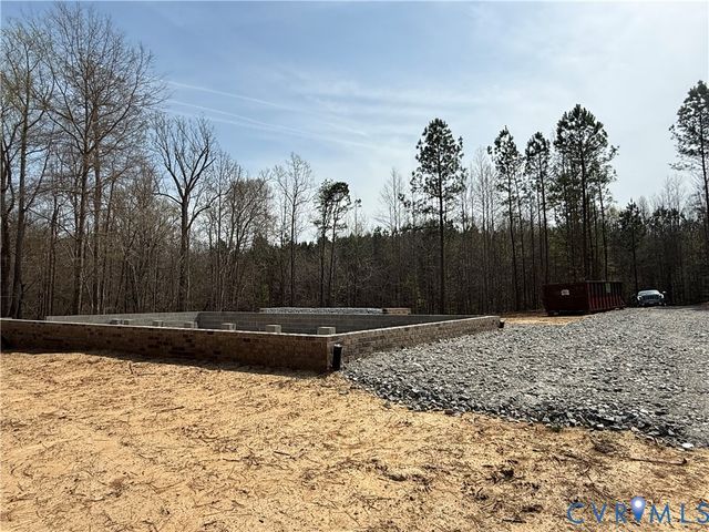 443 Raleigh Ave, South Hill, VA 23970