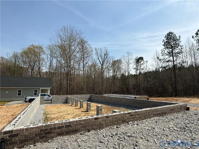 443 Raleigh Ave, South Hill, VA 23970