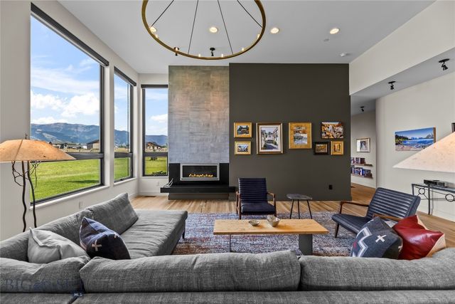 235 Spain Bridge Circle Drive, Belgrade, MT 59714