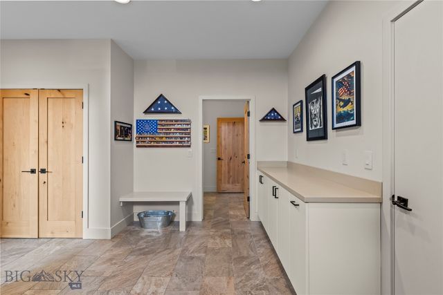 235 Spain Bridge Circle Drive, Belgrade, MT 59714