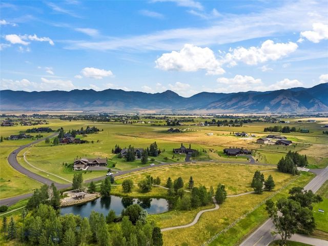 235 Spain Bridge Circle Drive, Belgrade, MT 59714