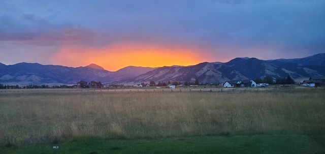 235 Spain Bridge Circle Drive, Belgrade, MT 59714