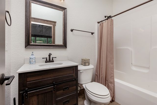 1012 Terrace Court, Van Meter, IA 50261