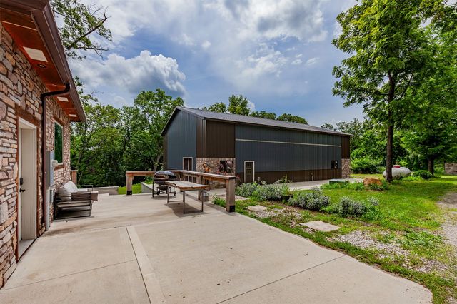 1012 Terrace Court, Van Meter, IA 50261