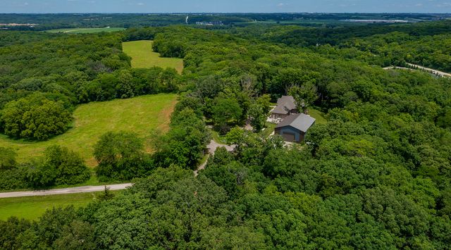 1012 Terrace Court, Van Meter, IA 50261