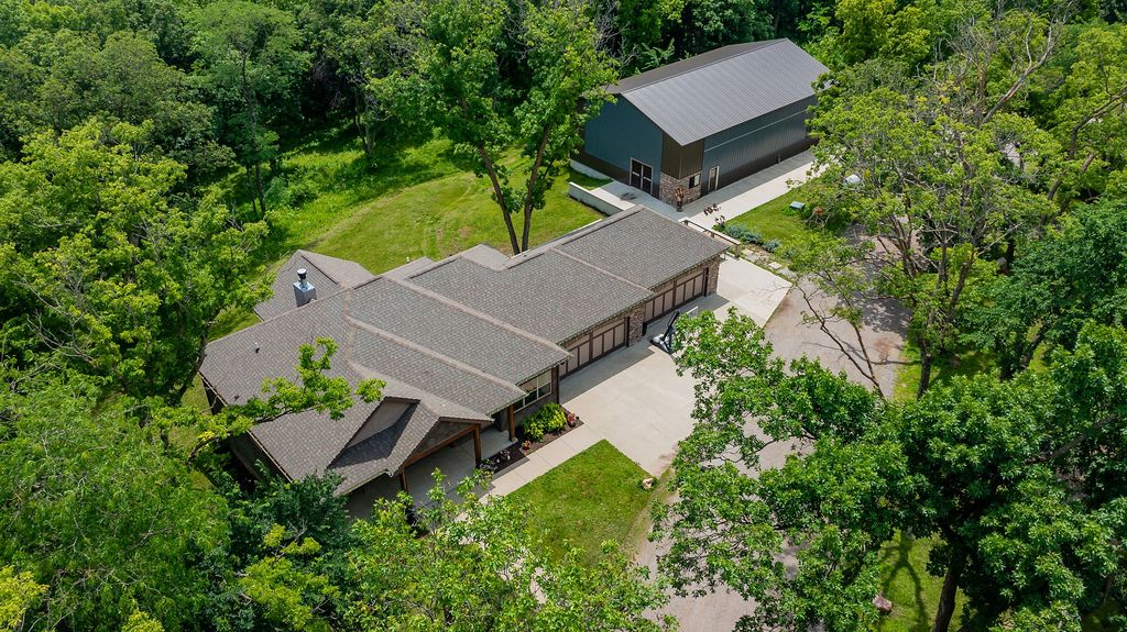 1012 Terrace Court, Van Meter, IA 50261