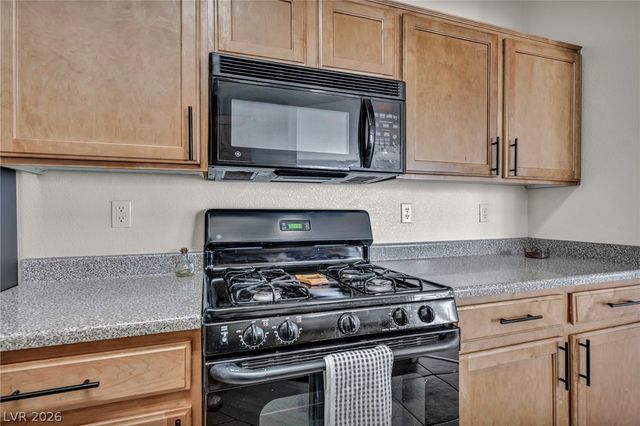 5855 Valley Drive 2169, North Las Vegas, NV 89031