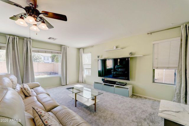 4192 E BONANZA Road, Gilbert, AZ 85297