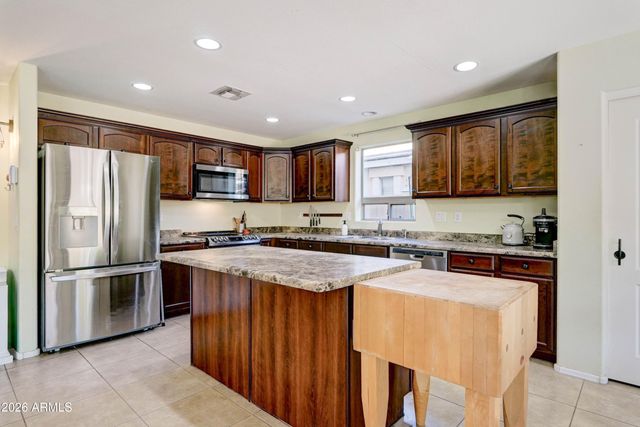 4192 E BONANZA Road, Gilbert, AZ 85297