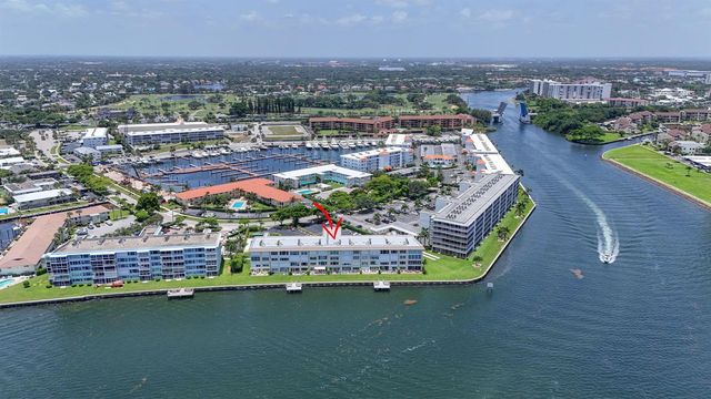 52 Yacht Club Drive 305, North Palm Beach, FL 33408