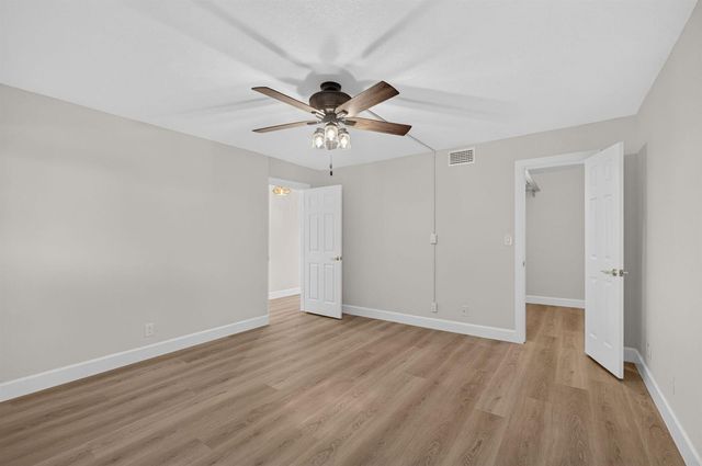 52 Yacht Club Drive 305, North Palm Beach, FL 33408