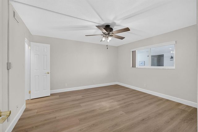 52 Yacht Club Drive 305, North Palm Beach, FL 33408