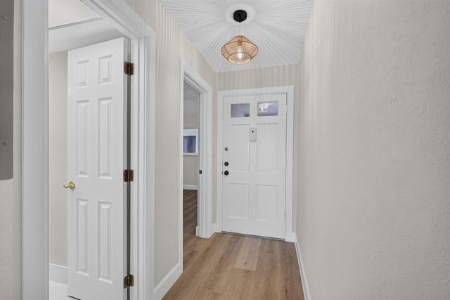 52 Yacht Club Drive 305, North Palm Beach, FL 33408