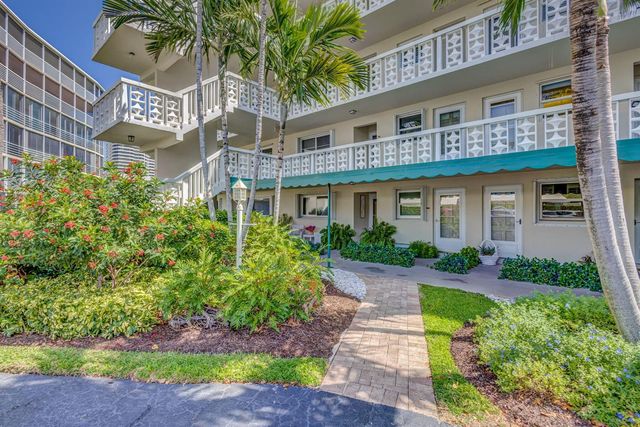 52 Yacht Club Drive 305, North Palm Beach, FL 33408