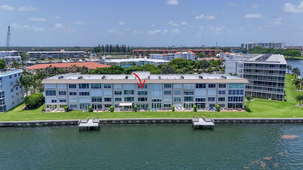 52 Yacht Club Drive 305, North Palm Beach, FL 33408