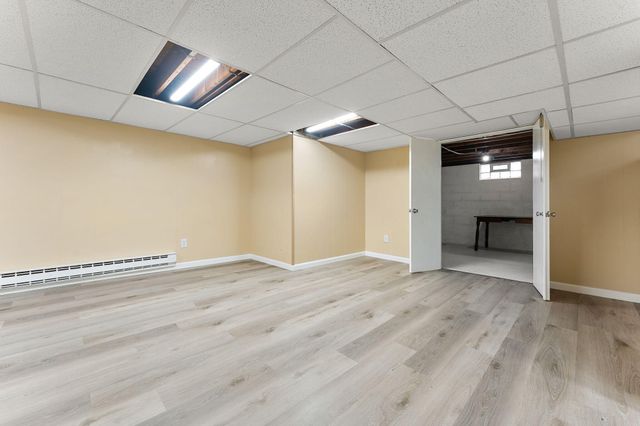 217 W 40th Place, Griffith, IN 46319