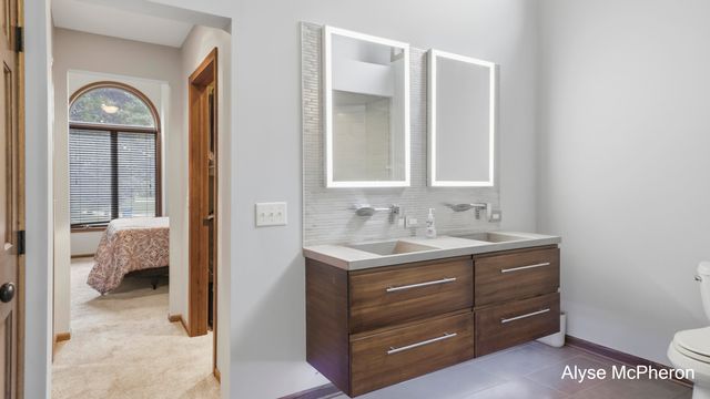 18121 Lovell Road, Spring Lake, MI 49456