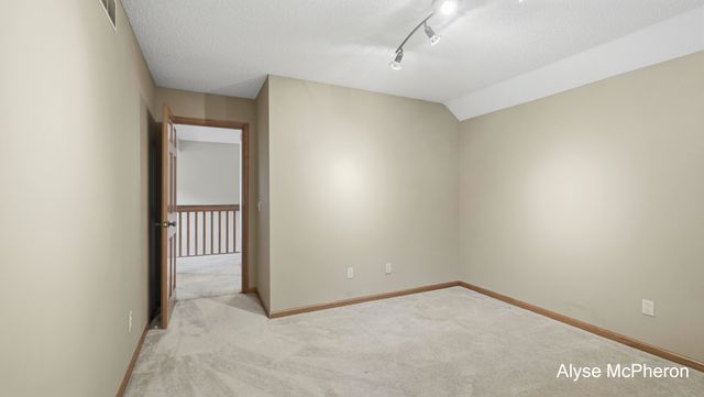 18121 Lovell Road, Spring Lake, MI 49456