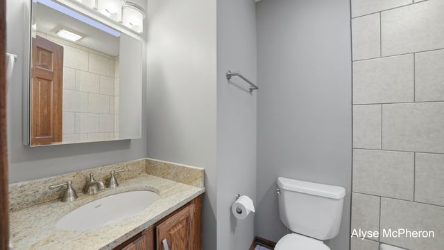 18121 Lovell Road, Spring Lake, MI 49456