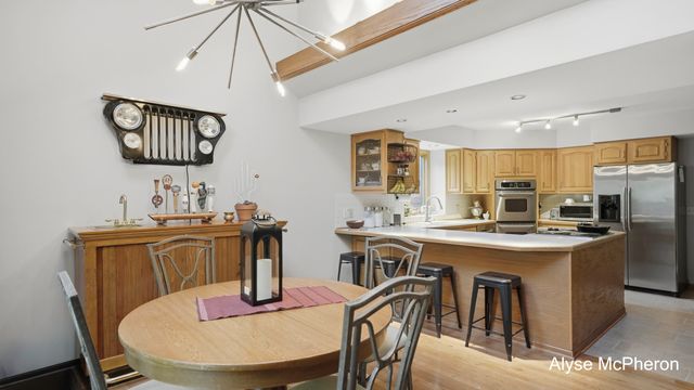 18121 Lovell Road, Spring Lake, MI 49456