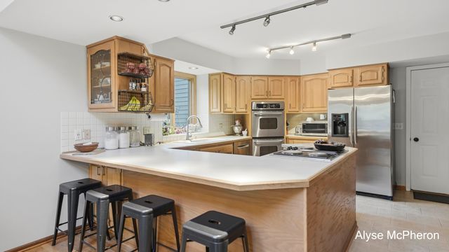 18121 Lovell Road, Spring Lake, MI 49456