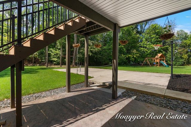 1835 Gloryfield Drive, Byron Center, MI 49315