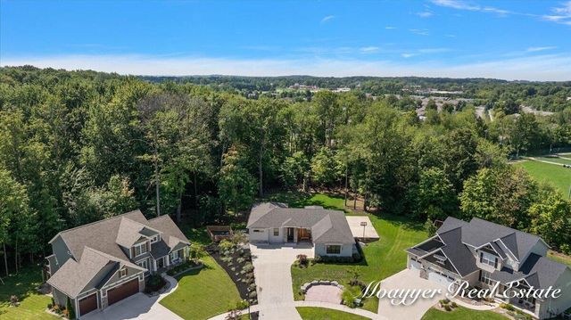 1835 Gloryfield Drive, Byron Center, MI 49315