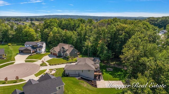 1835 Gloryfield Drive, Byron Center, MI 49315