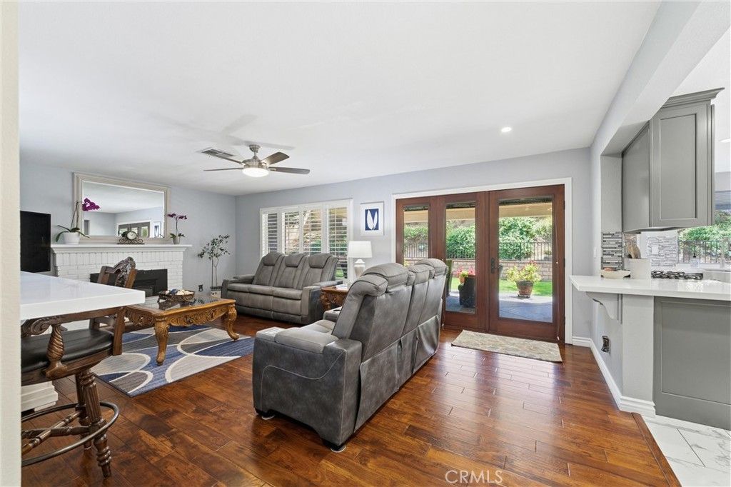 Image 19 of property listing at 5640 Cypress, Palmdale, CA 93551