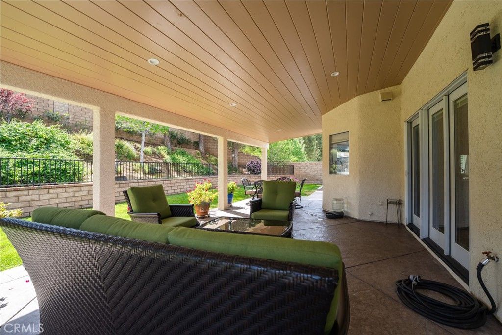 Image 36 of property listing at 5640 Cypress, Palmdale, CA 93551