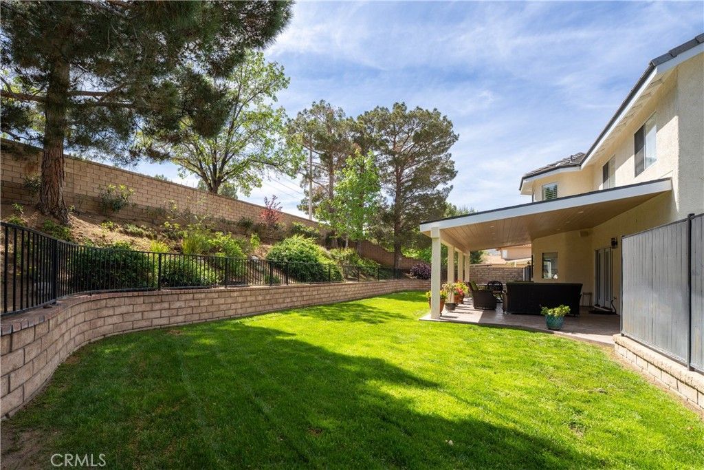 Image 40 of property listing at 5640 Cypress, Palmdale, CA 93551