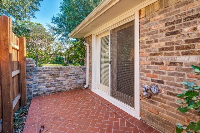 6315 Brook Lake Drive, Dallas, TX 75248