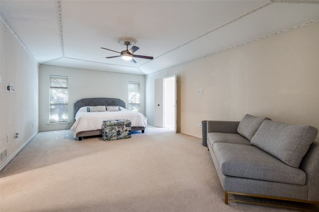 6315 Brook Lake Drive, Dallas, TX 75248