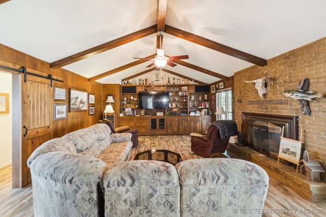 434525 E 340 Road, Adair, OK 74330