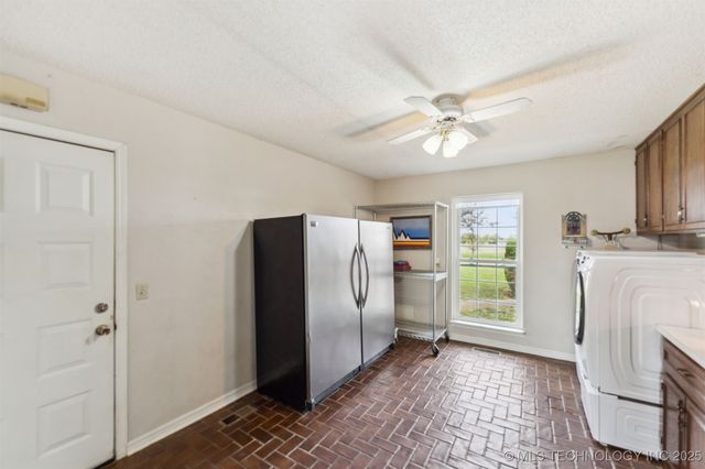 434525 E 340 Road, Adair, OK 74330