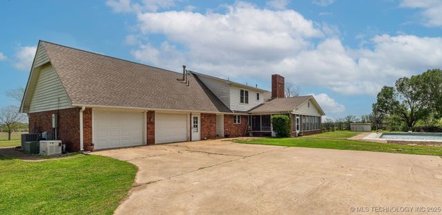 434525 E 340 Road, Adair, OK 74330