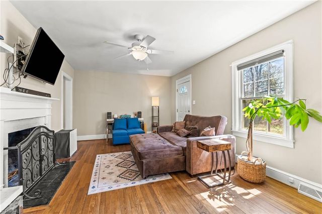 3808 Walker Avenue, Greensboro, NC 27403