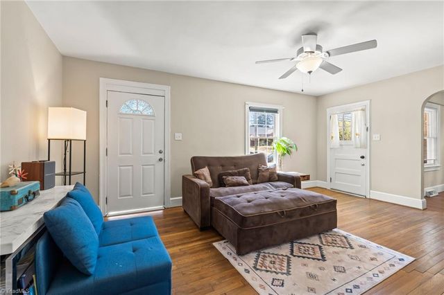 3808 Walker Avenue, Greensboro, NC 27403