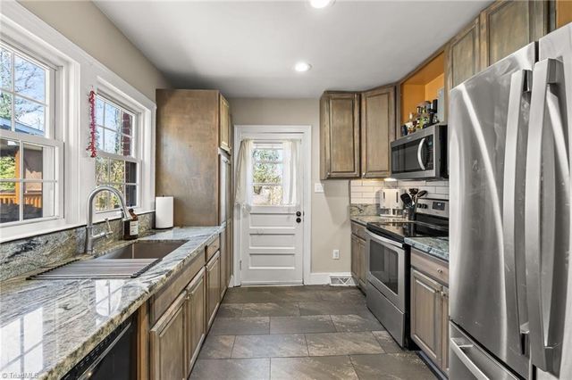 3808 Walker Avenue, Greensboro, NC 27403