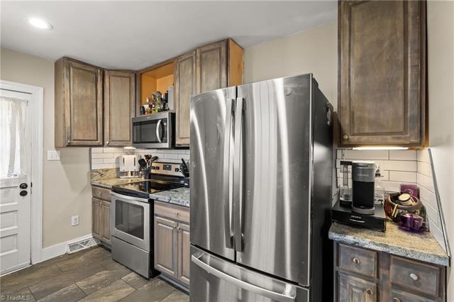 3808 Walker Avenue, Greensboro, NC 27403