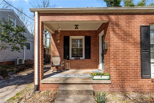 3808 Walker Avenue, Greensboro, NC 27403