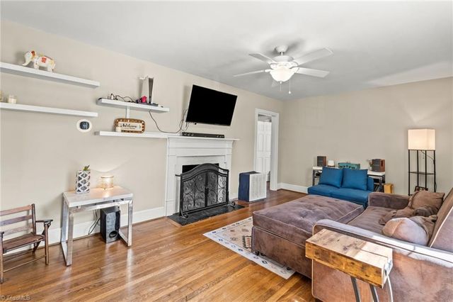 3808 Walker Avenue, Greensboro, NC 27403