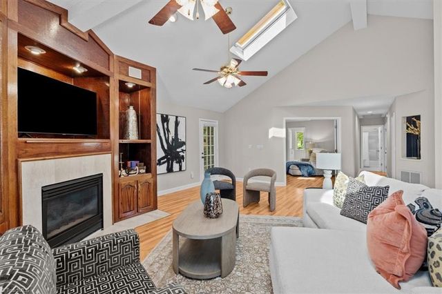 717 Guilford Road, Jamestown, NC 27282