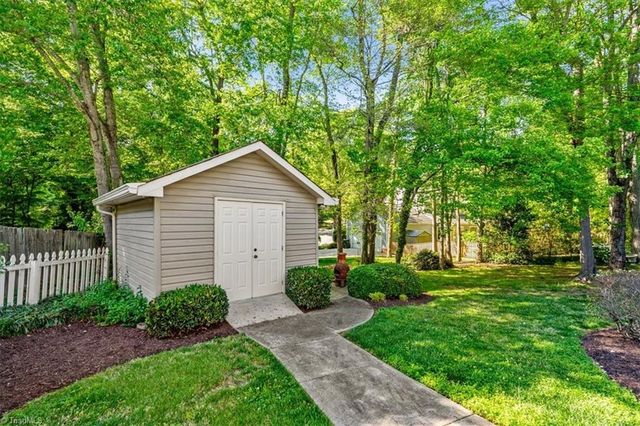 717 Guilford Road, Jamestown, NC 27282