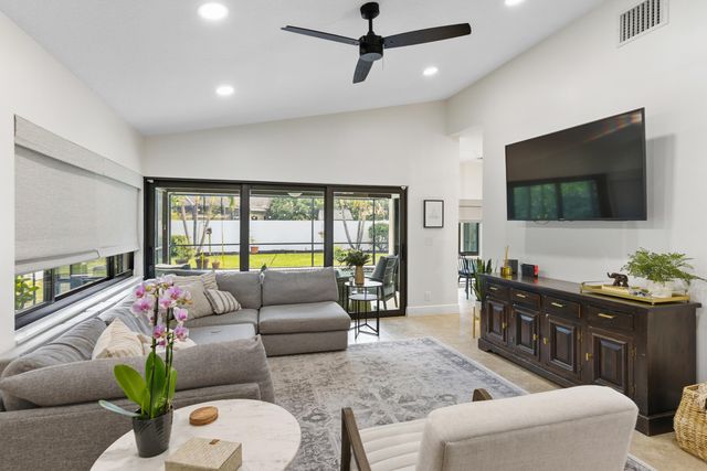 7646 Solimar Circle, Boca Raton, FL 33433