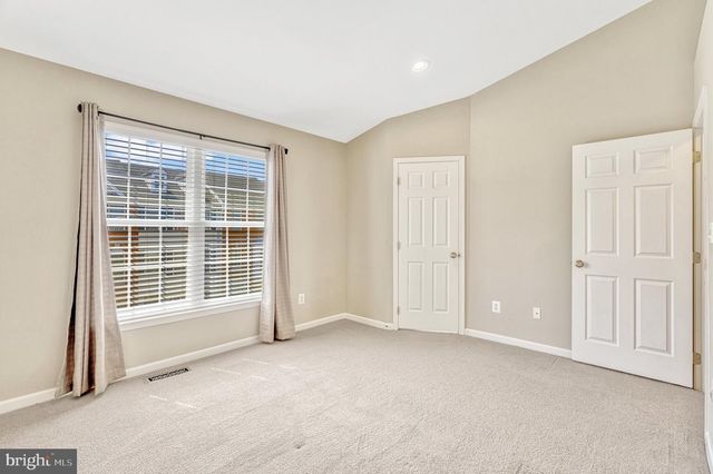 25368 SHIPLEY TER, Chantilly, VA 20152